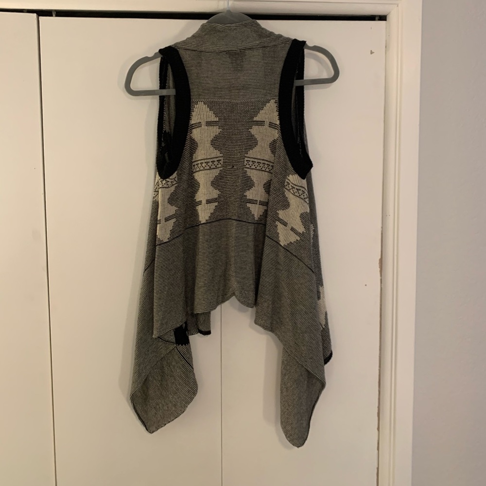 Flowy Vest
